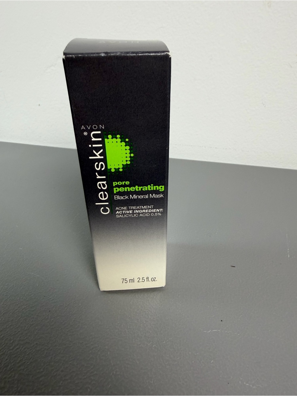 Avon Clear Skin Pore Penetrating Black Mineral Mask 2.5 fl.oz. Tube New Sealed
